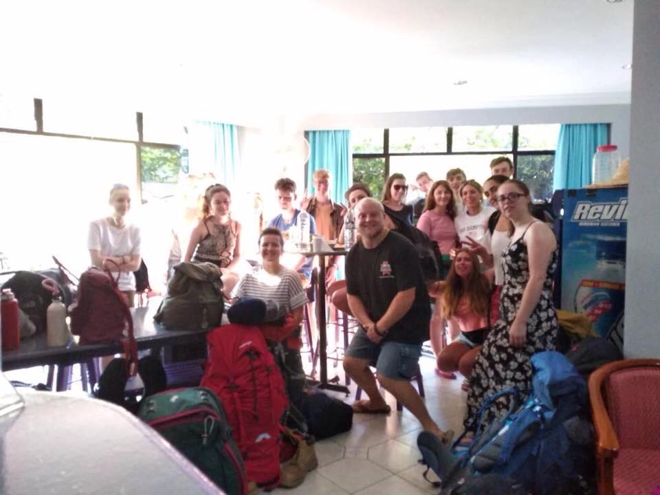 Step-In Lodge Kota Kinabalu Bagian luar foto
